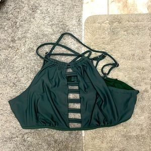 NWOT Coral Bathing Suit Top Size XL